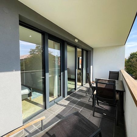 Luxury City Retreat With Terrace Кошице Экстерьер фото